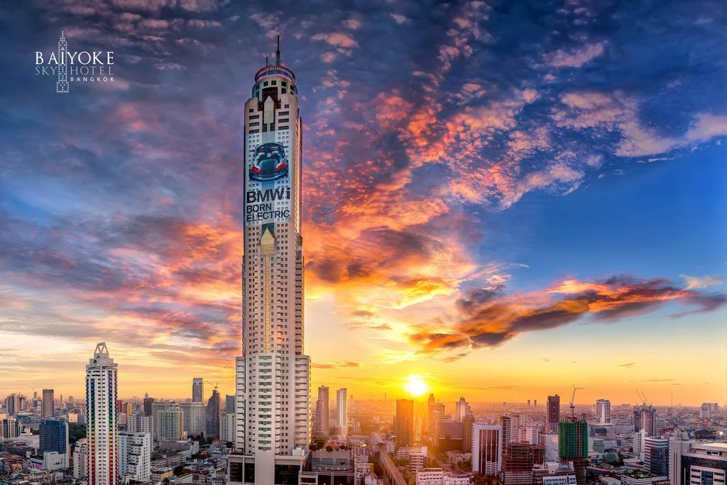 sky hotel